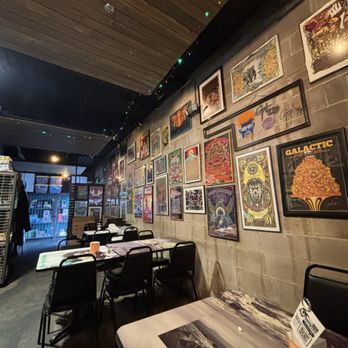 Guyutes - Inside - Bars Near Me - Oklahoma City, Oklahoma