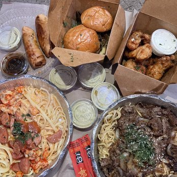 Nguyen's Kitchen - Vietnamese Near Me - South Gate, California