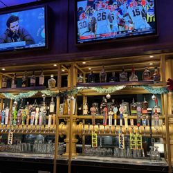 Mellow Mushroom Short Pump - Bar options