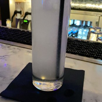 Offshore Rooftop - New American Near Me - Chicago, Illinois