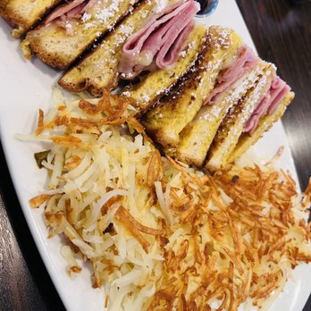 Broken Yolk Cafe - Breakfast & Brunch Near Me - Yuma, Arizona Broken Yolk Cafe - Breakfast & Brunch Near Me - Yuma, Arizona