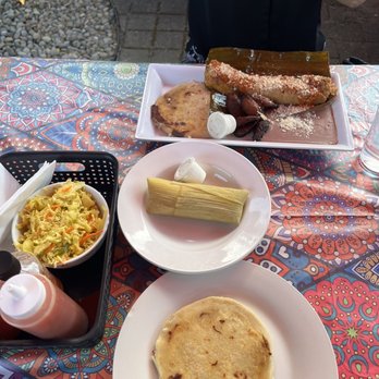 Chepes - Cheese pupusas and corn tamale! Yum! - Salvadoran Near Me - Portland, Oregon