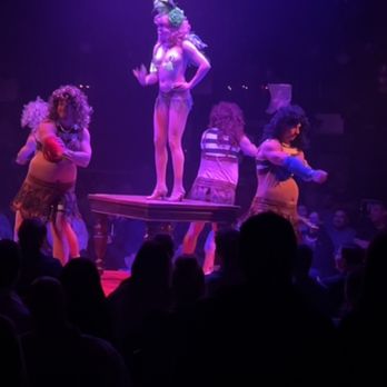 Absinthe - "Green Fairy" with her men dressed in "fat drag costumes" whom she transforms. - Performing Arts Near Me - Las Vegas, Nevada
