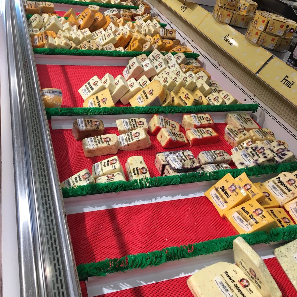 Frankenmuth Cheese Haus - So much cheese! - Cheese Shops Near Me - Frankenmuth, Michigan