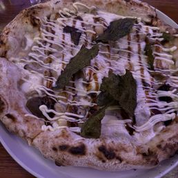 Okinomiyaki Pizza Okinomiyaki Pizza