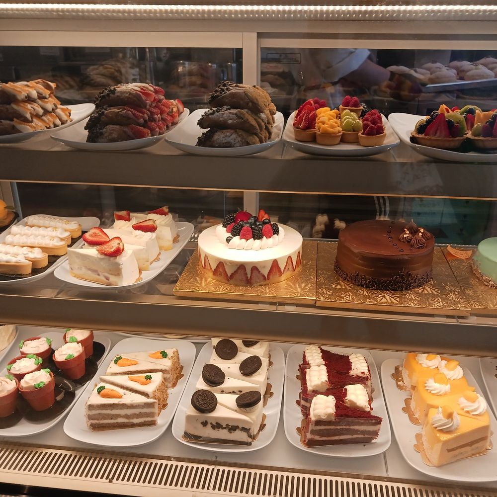Angelina Bakery,Sandwich & Pinsa - Fort Lee - Assortment of cakes - Desserts Near Me - Fort Lee, New Jersey