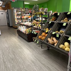 Healthy Harvest Urban Farms - Vegan and organic grocery