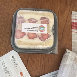 Seasonal Fruit Sando