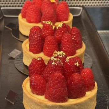 Goat Tree - Lemon tarts - Cafes Near Me - Santa Barbara, California Goat Tree - Lemon tarts - Cafes Near Me - Santa Barbara, California