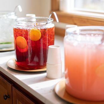Beacon Hill Catering and Events - Beverage Service | Photo by Zach Nichols - Caterers Near Me - Spokane, Washington Beacon Hill Catering and Events - Beverage Service | Photo by Zach Nichols - Caterers Near Me - Spokane, Washington
