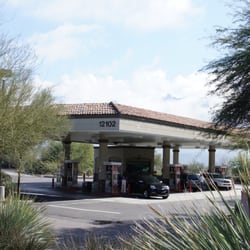 Safeway Gas Station - Nice little gas station!