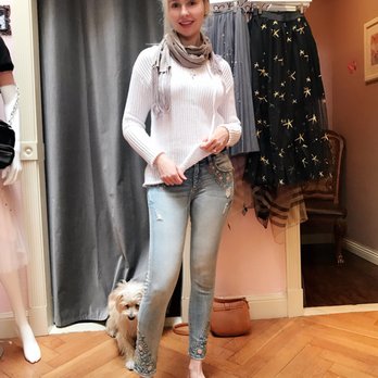 Dequeen Fashion - New Floral jeans fits perfectly - Women's Clothing Near Me - San Carlos, California Dequeen Fashion - New Floral jeans fits perfectly - Women's Clothing Near Me - San Carlos, California