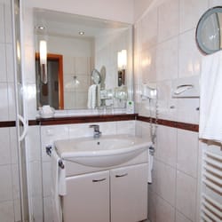 Hotel Strandidyll - Bad Doppelzimmer