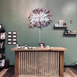 Luxe 405 Hair Studio