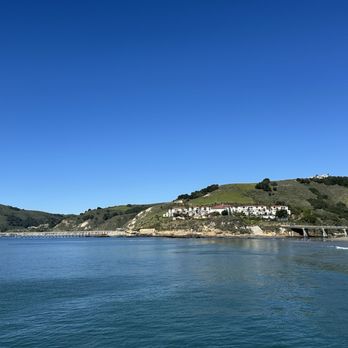 Avila Lighthouse Suites - Hotels Near Me - Avila Beach, California Avila Lighthouse Suites - Hotels Near Me - Avila Beach, California