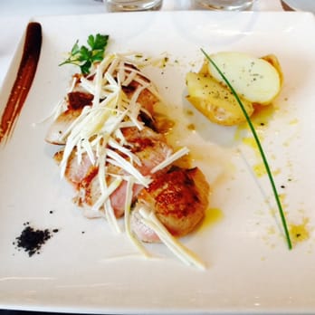 Dolce Amaro - Veau sur lit d'artichauts - Italian Near Me - Saint-Gilles, BRU Dolce Amaro - Veau sur lit d'artichauts - Italian Near Me - Saint-Gilles, BRU