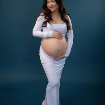Life With a View Studio - Studio Maternity Session - Event Photography Near Me - Chattanooga, Tennessee Life With a View Studio - Studio Maternity Session - Event Photography Near Me - Chattanooga, Tennessee