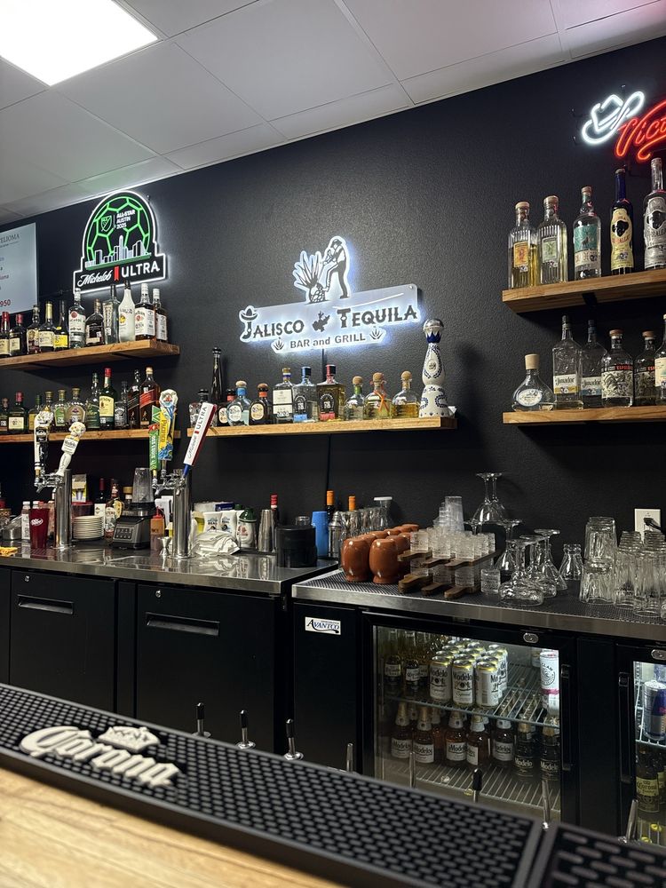 Jalisco Y Tequila Bar And Grill