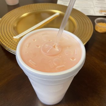 Woos and Keems - Peach lemonade! - Soul Food Near Me - Cheraw, South Carolina