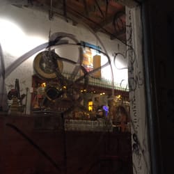 La Bodeguita
