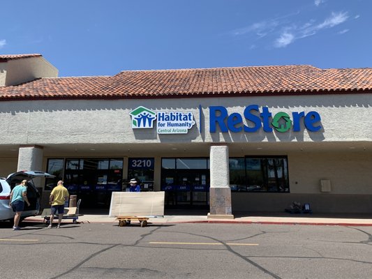HABITAT FOR HUMANITY RESTORE - TEMPE - Updated January 2025 - 88 Photos