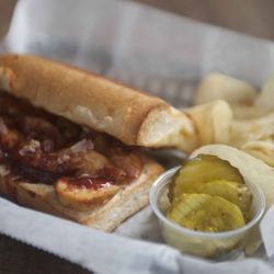 Chicago's Pizza - BBQ Chicken Sandwich