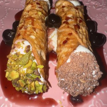 Due Fiori - The best cannolis! - Italian Near Me - Long Beach, California Due Fiori - The best cannolis! - Italian Near Me - Long Beach, California