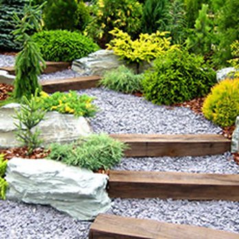 Edward Gardening - Camino de piedritas - Gardeners Near Me Edward Gardening - Camino de piedritas - Gardeners Near Me