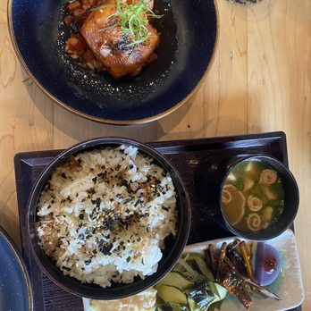 Nami Kaze - Japanese breakfast set (teishoku) with black cod on bottom - Japanese Near Me - Honolulu, Hawaii