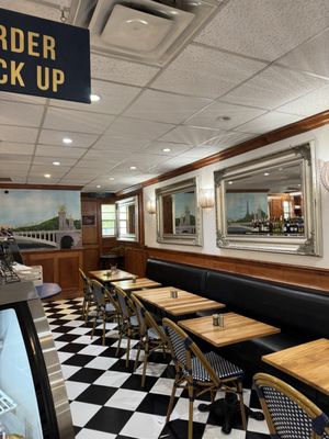 Vincent's French Bakery by null