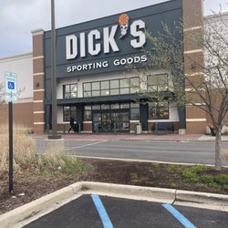 DICK'S Sporting Goods - Storefront