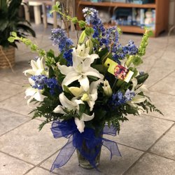 Tillie's Flower Shop - Blue and White Flowers are Stunning