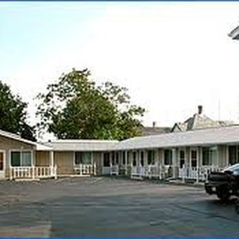 Inn Town Motel - INN TOWN MOTEL,Waupun,Wi - Hotels Near Me - Waupun, Wisconsin Inn Town Motel - INN TOWN MOTEL,Waupun,Wi - Hotels Near Me - Waupun, Wisconsin