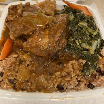 Island Pride - Large Brown Stew Chicken Meal - Caribbean Near Me - Rockville, Maryland Island Pride - Large Brown Stew Chicken Meal - Caribbean Near Me - Rockville, Maryland