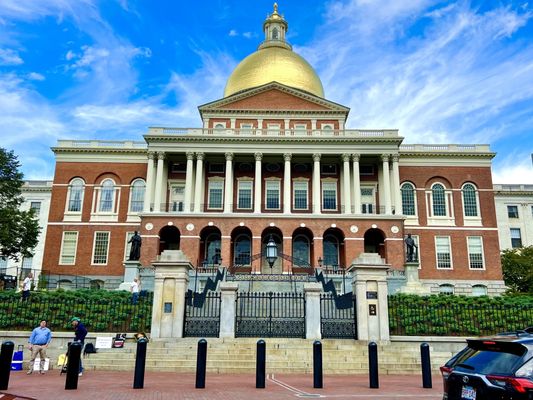 Massachusetts State House by null