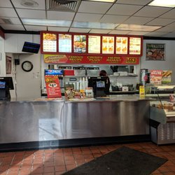 Lee's Famous Recipe Chicken