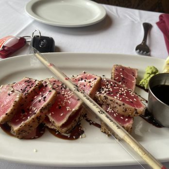 Evangelo's Restaurant - Ahi tuna appetizer - Pizza Near Me - Wasilla, Alaska