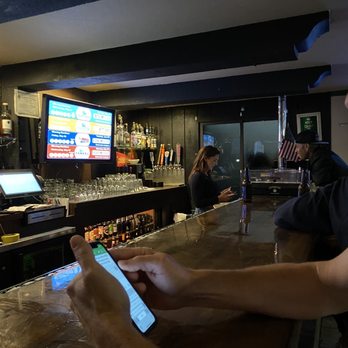 Bloom's Irish Pub - Bartender - Irish Pub Near Me - San Clemente, California