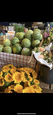 Luke's Local by null