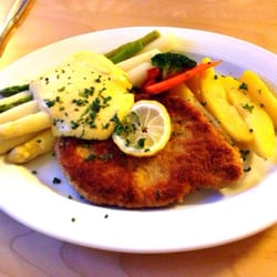 Gaststätte Adler - Spargel mit Schnitzele
