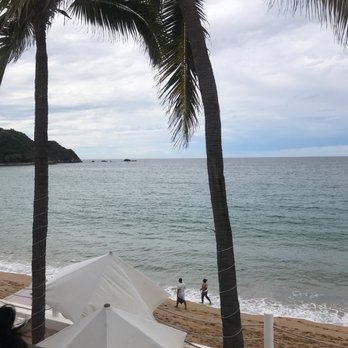 Bananas Restaurant - Mexican Near Me - Barra de Navidad, JAL