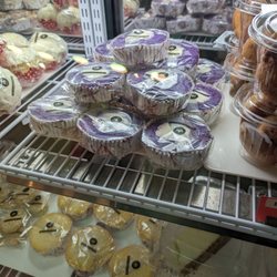 Macao Imperial Tea - They sell Filipino sweets