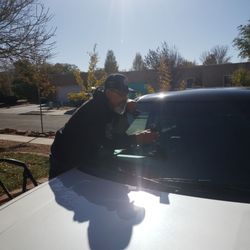 BullsEye Windshield Repair - Ron fixing my windshield.