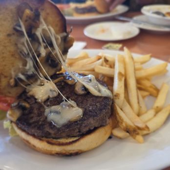 Tiffany's Restaurant & Cafe - Mushroom burger - American Near Me - Des Plaines, Illinois