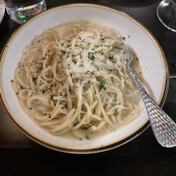Cucina Lupo - Spaghetti Cacio e Pepe - Italian Near Me - Carson City, Nevada Cucina Lupo - Spaghetti Cacio e Pepe - Italian Near Me - Carson City, Nevada