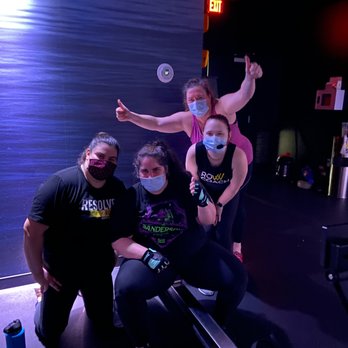 Row House Fitness Bellaire - Teamwork makes the Dream work! - Cardio Classes Near Me - Bellaire, Texas Row House Fitness Bellaire - Teamwork makes the Dream work! - Cardio Classes Near Me - Bellaire, Texas