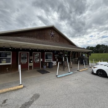 Perrydell Farm and Dairy - Ice Cream & Frozen Yogurt Near Me - York, Pennsylvania