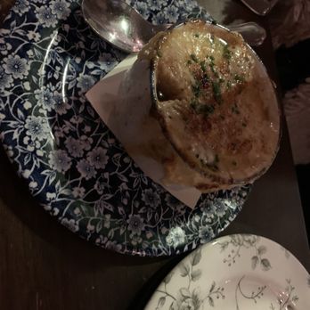 Violet Bistro - French onion soup - French Near Me - Los Angeles, California Violet Bistro - French onion soup - French Near Me - Los Angeles, California