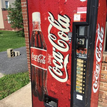 Sparkling Waters Laundromat - Outdoor vending machine - Laundromat Near Me - Middletown, Pennsylvania Sparkling Waters Laundromat - Outdoor vending machine - Laundromat Near Me - Middletown, Pennsylvania