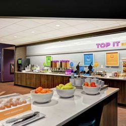 Tru by Hilton Idaho Falls - Breakfast Area
